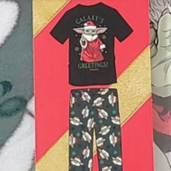 New Christmas STAR WARS  Men's Pajama Set "GALAXY'S GREETINGS!" THE MANDALORIAN - Picture 5 of 5